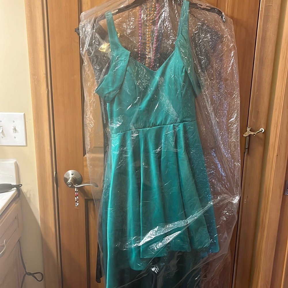 High-Low green prom dress